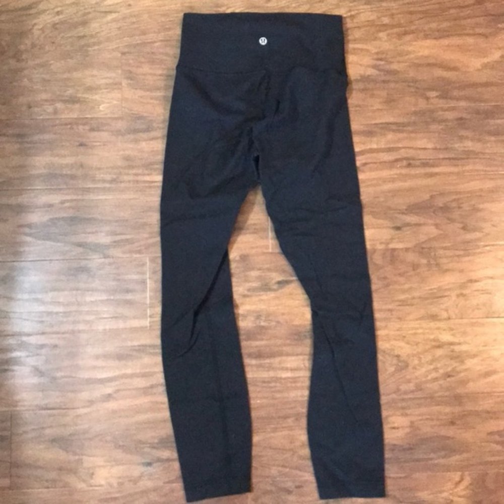 Lululemon leggings!